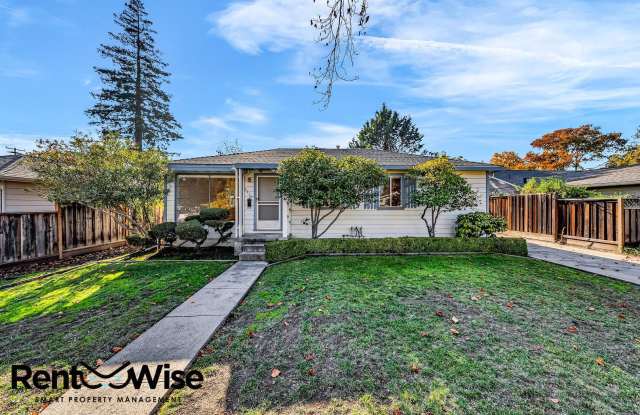 Present PM-Midtown Palo Alto Beauty-New Floors-Remodeled Bathrooms-Big Yard photos photos