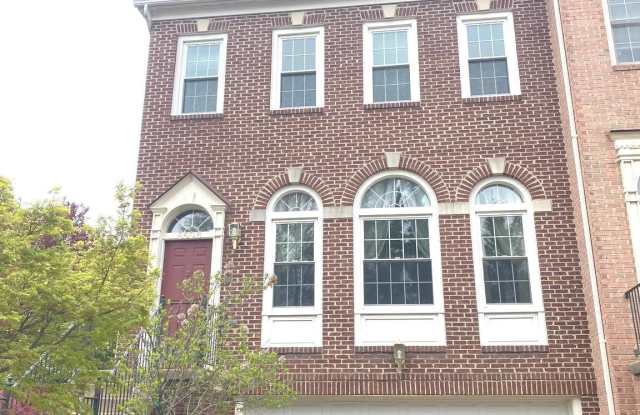 8506 WESTOWN WAY - 8506 Westown Way, Tysons Corner, VA 22182