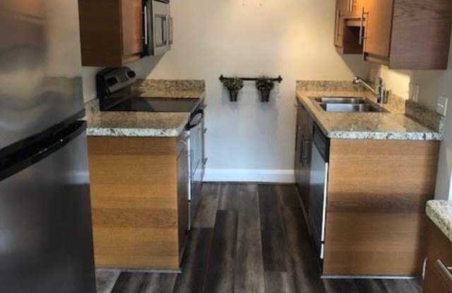 965 E. 800 S. - 965 E 800 S, Salt Lake City, UT 84102
