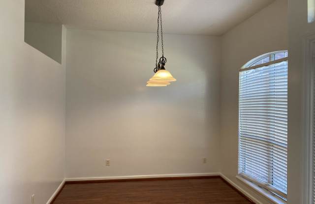 8837 CANOPY OAKS DR Gallery 4
