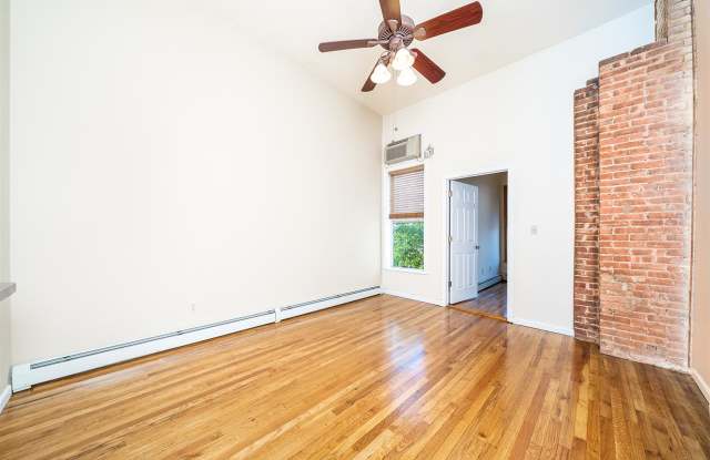 93 MAGNOLIA AVE Gallery 3