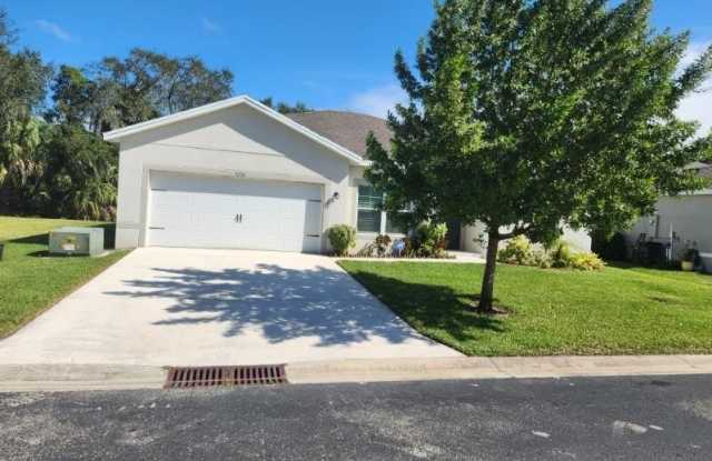 5274 Oakland Lake Circle photos photos