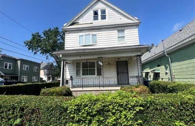 366 Curtiss Street photos photos