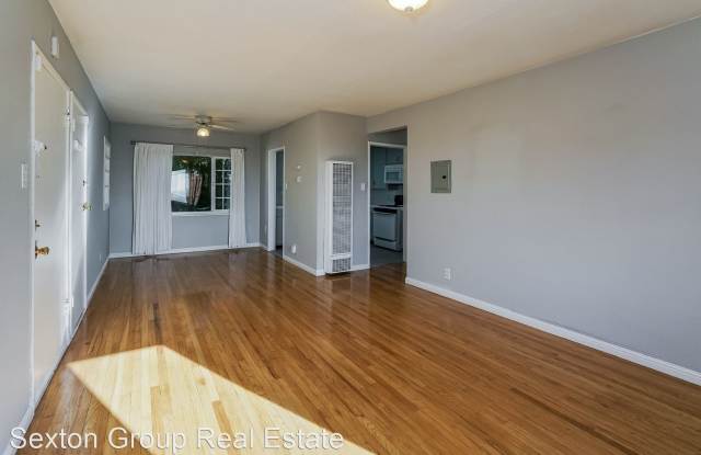 4836 Brookdale Ave Gallery 4