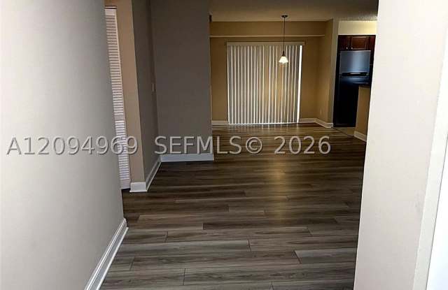 7640 Westwood Dr Gallery 4