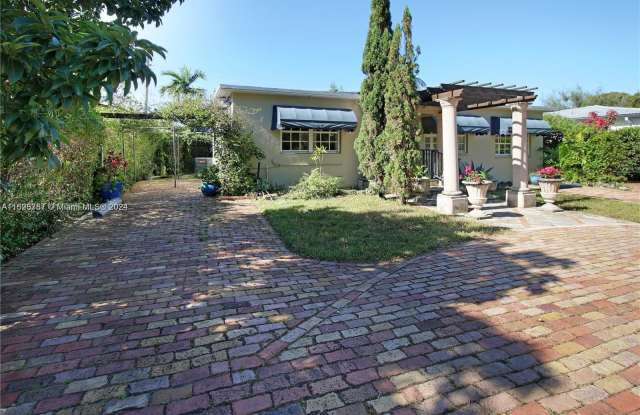 3030 Southwest 57th Avenue photos photos