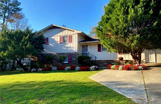Spacious 3BR House in Riverdale photos photos