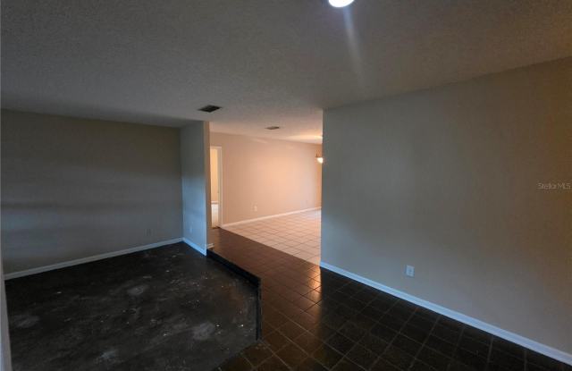 4604 LANDSCAPE Drive Gallery 4