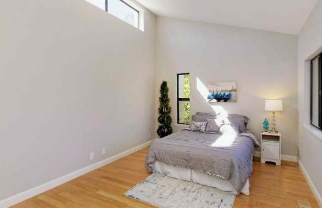 1739 Dalessi Drive Gallery 2