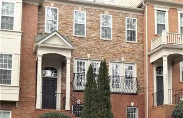2823 Mount Wilkinson Parkway SE - 2823 Mount Wilkinson Pkwy SE, Vinings, GA 30339