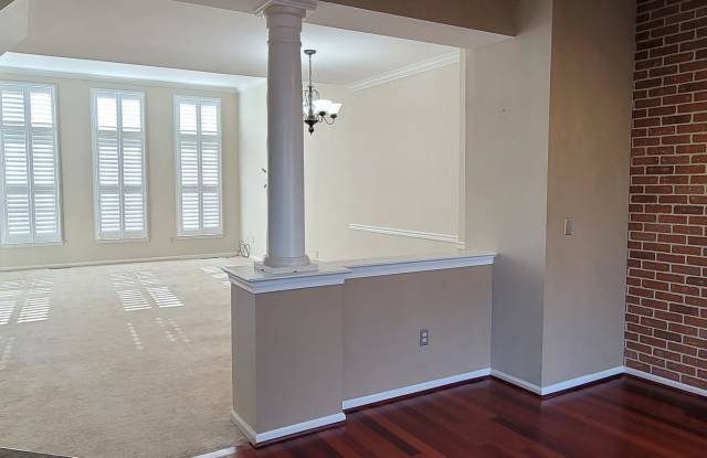 20329 BRENTMEADE TERRACE Gallery 2