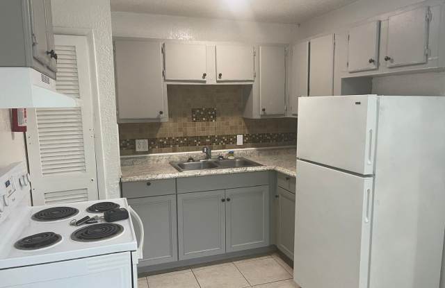 4570 Transport Road A-C photos photos