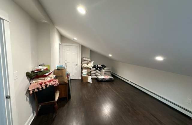 14 Margaret Ter Gallery 4