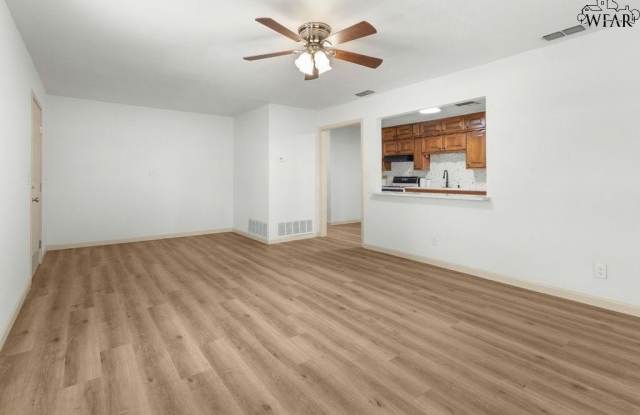3902 CYNTHIA LANE Gallery 4