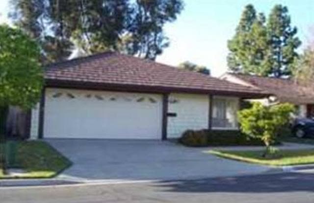 1128 Calle Del Baston - 1128 Calle Del Baston, Lake San Marcos, CA 92078
