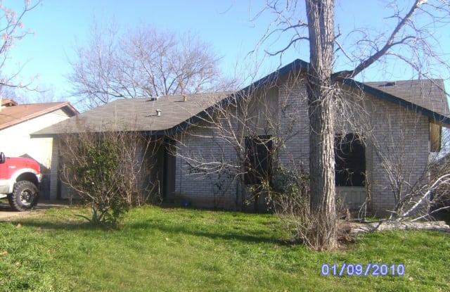 7221 Ellington Circle - 7221 Ellington Circle, Austin, TX 78724