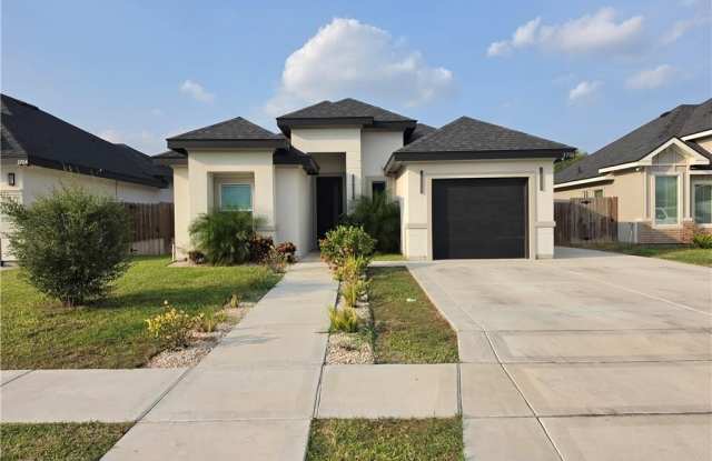 3708 E Diamondhead Avenue Gallery 1