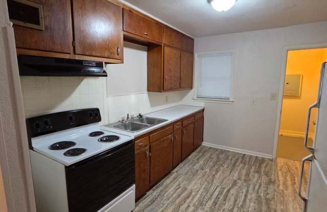 2565 N Kansas - 2 Bedroom - 1 Bathroom - $745 photos photos 2565 N Kansas - 2 Bedroom - 1 Bathroom - $745 photos photos