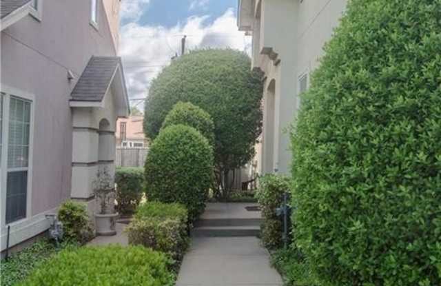 617 Regency Drive Gallery 3