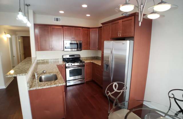 8425 Pebble Creek Way Unit 102 Gallery 3