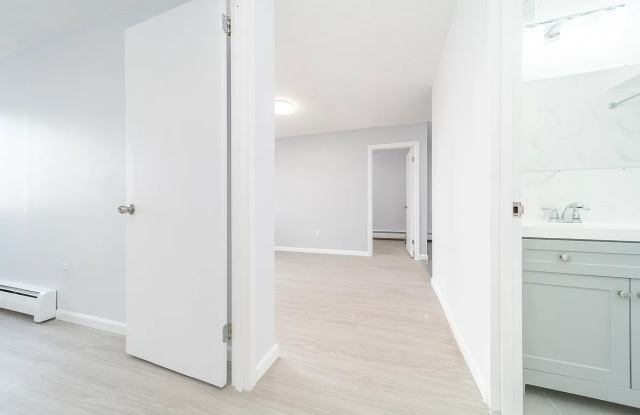 13446 Maple Ave Apt 7A - 134-46 Maple Avenue, Queens, NY 11355 13446 Maple Ave Apt 7A - 134-46 Maple Avenue, Queens, NY 11355