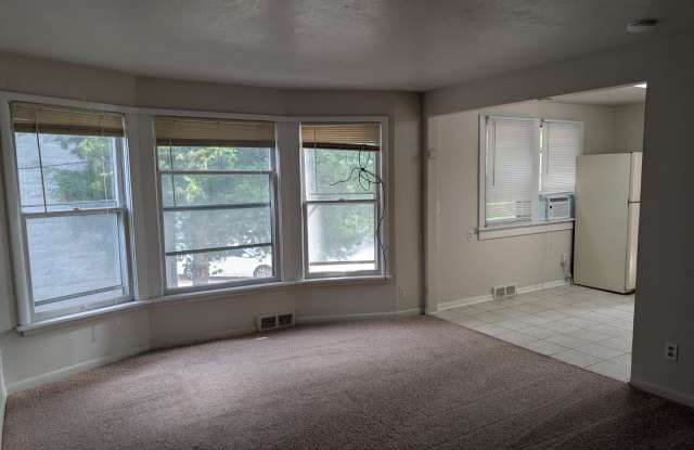 3827 S 48th St photos photos