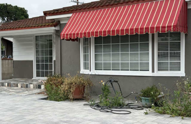 HAC1 - 11108 Califa Street, Los Angeles, CA 91601