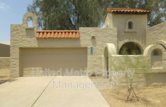 2920 W Juniper Ave - 2920 West Juniper Avenue, Phoenix, AZ 85053