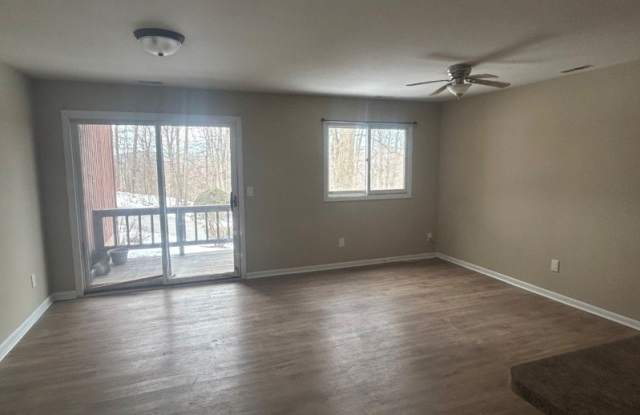 2 Gunstock Dr photos photos