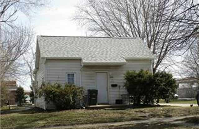 Recently update 2 bed 1 bath home photos photos