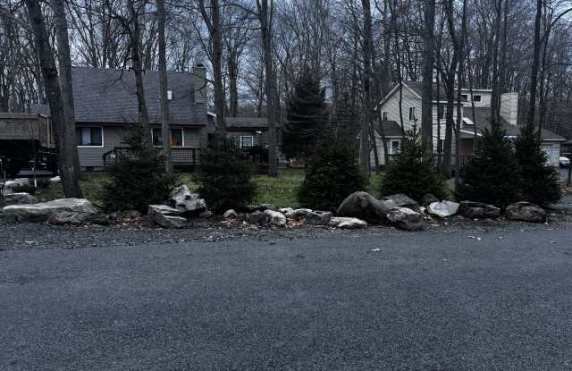 159 Tommy's Lane - 159 Tommy's Lane, Monroe County, PA 18347