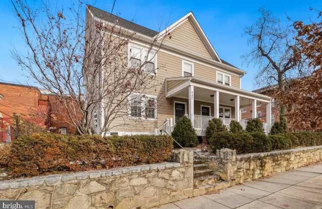 837 SHEPHERD Street NW unit: 1 photos photos