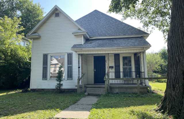 23 Minnesota Ave - 23 Minnesota Avenue, Danville, IL 61832