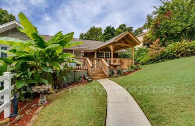 4557 N Ravenwood Drive photos photos
