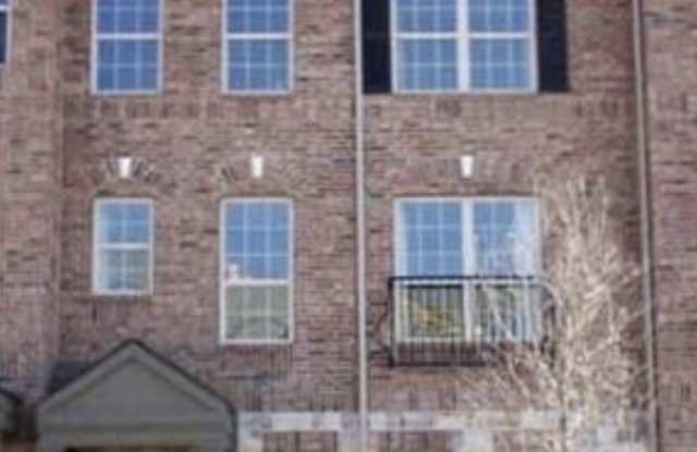 3934 Amberwood Drive Gallery 3