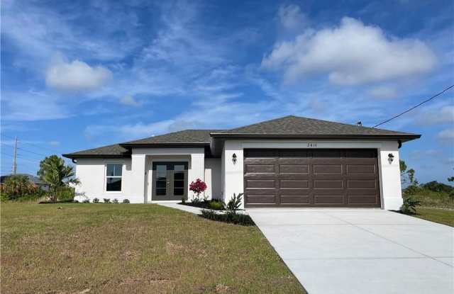 2410 NW 9th Ave lot: 5 photos photos 2410 NW 9th Ave lot: 5 photos photos