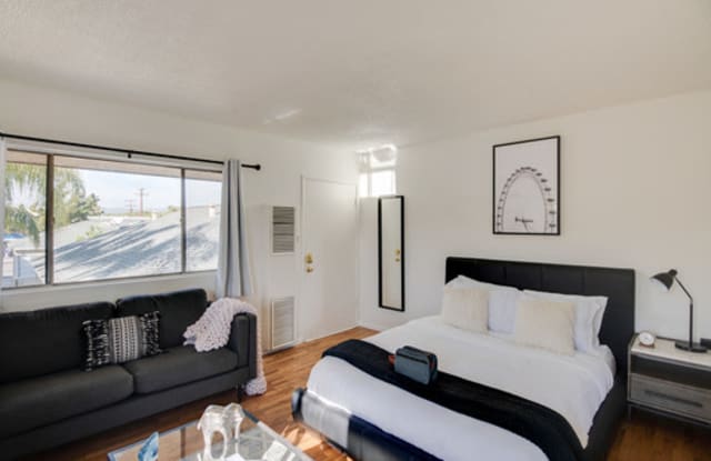 2310 Ocean Park Blvd - 2310 Ocean Park Boulevard, Santa Monica, CA 90405