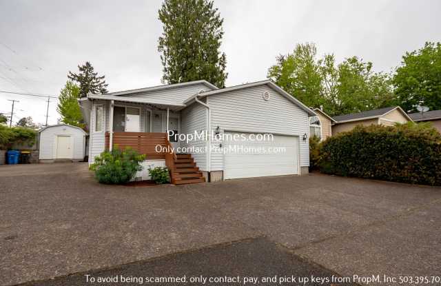 Bright Two Bedroom Home in Oak Grove! photos photos