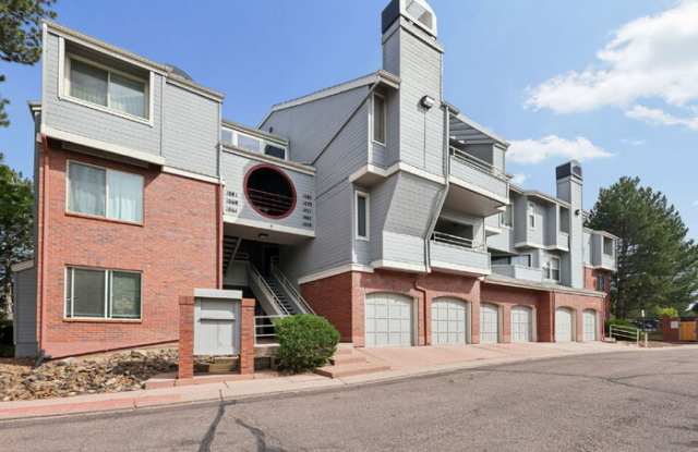 1065 Acapulco Court Gallery 2