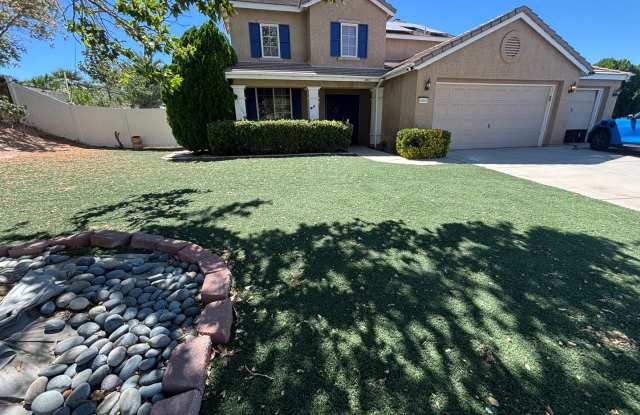 Beautiful 4-Bedroom Home with Solar in Palmdale! photos photos
