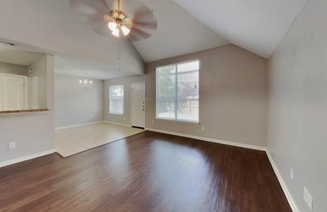 9211 Kingsflower Circle Gallery 4