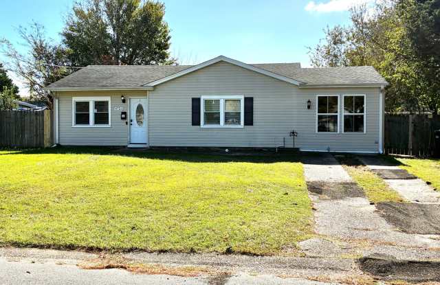 Charming Single Family Ranch for Rent! Gallery 1