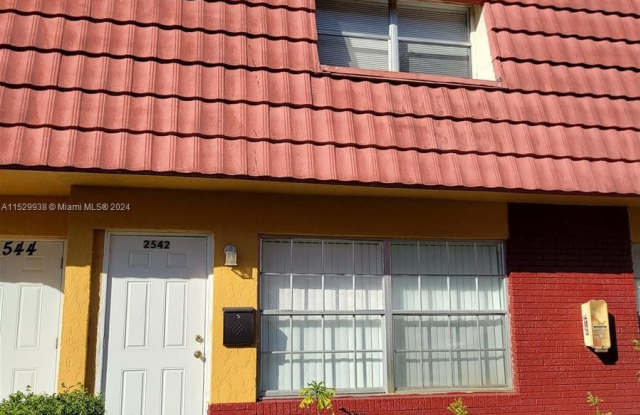 2542 NW 52nd Ave - 2542 Northwest 52nd Avenue, Lauderhill, FL 33313