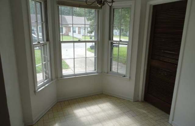 Two bedroom and two bath duplex located just minutes to Camp Lejeune, Gallery 4