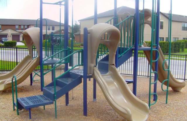 2310 Trillium Park Lane Gallery 2
