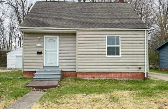 Charming 3 Bedroom Home Euclid photos photos