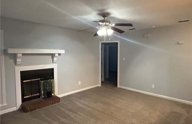 7041 Candlewood Drive Gallery 3
