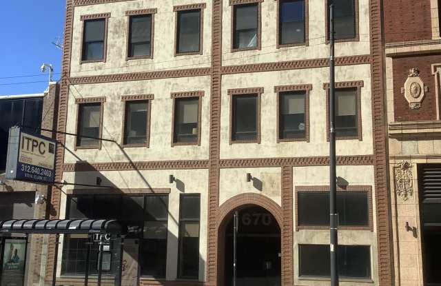 Just Rehabbed Top Floor River North One Bedroom photos photos