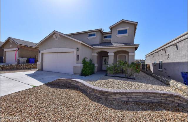 7528 WOLF CREEK Drive Gallery 1