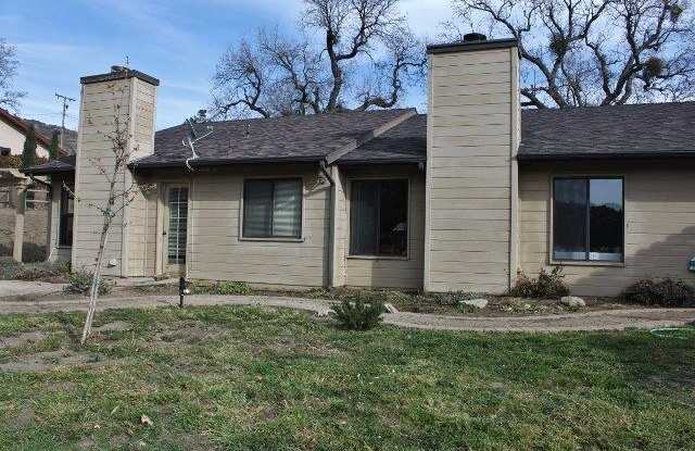 24321 Bay Ct Court Gallery 4